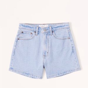 Abercrombie & Fitch High Rise 4 Inch Mom Short Size 28 NWOT